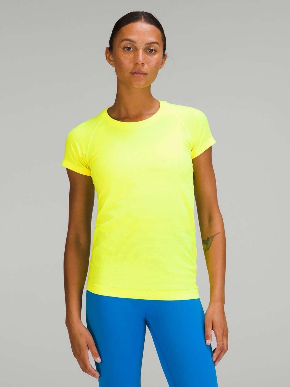 Lululemon Swiftly Tech Short Sleeve Shirt 2.0 - Highlight Yellow